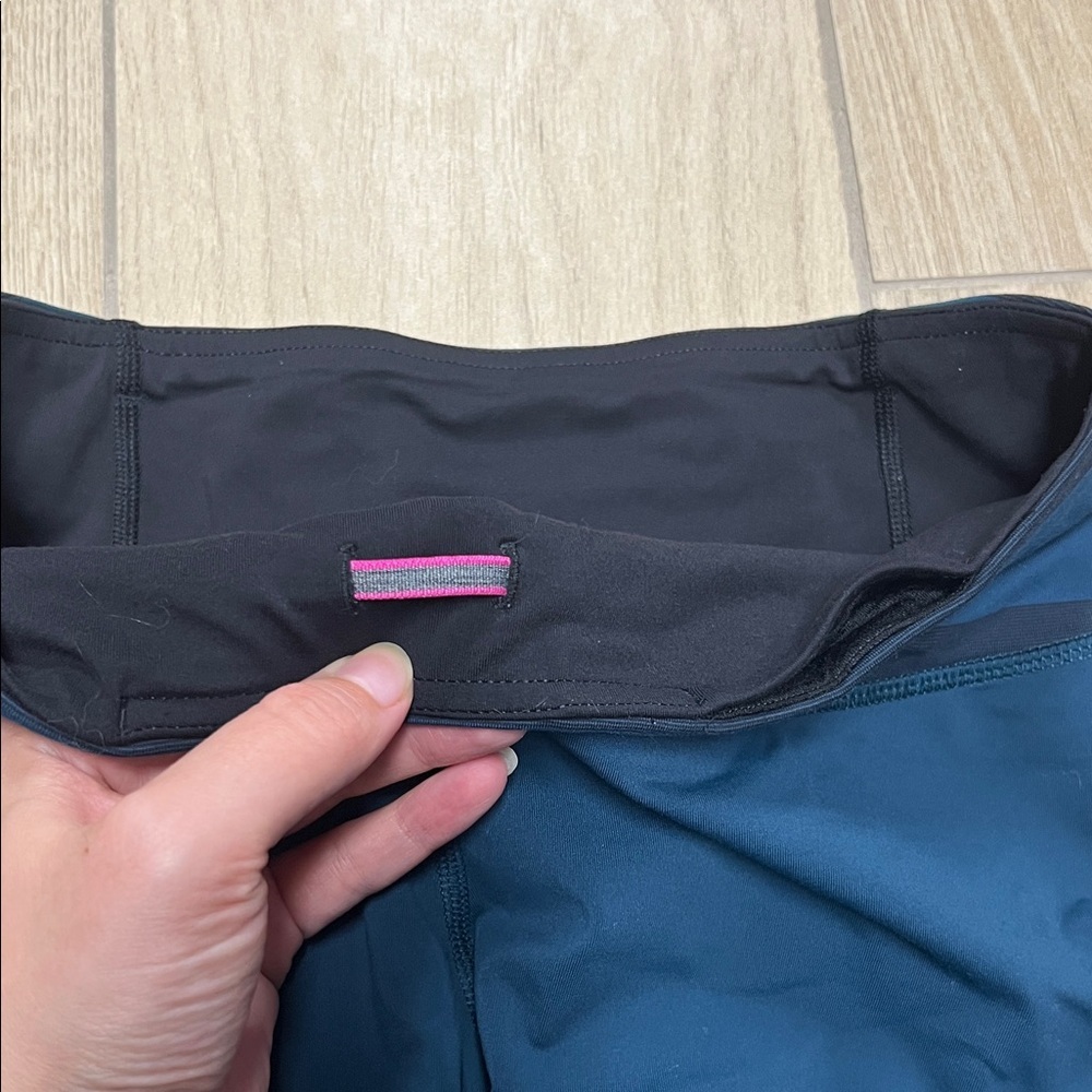 lululemon athletica run for your life Blue and Black Leggings - Picture 4 of 7